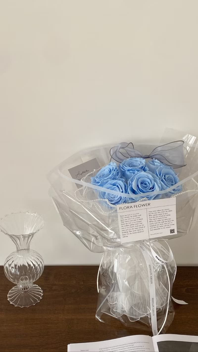 Flora Flower俄羅斯永生花束-奧蘿拉藍