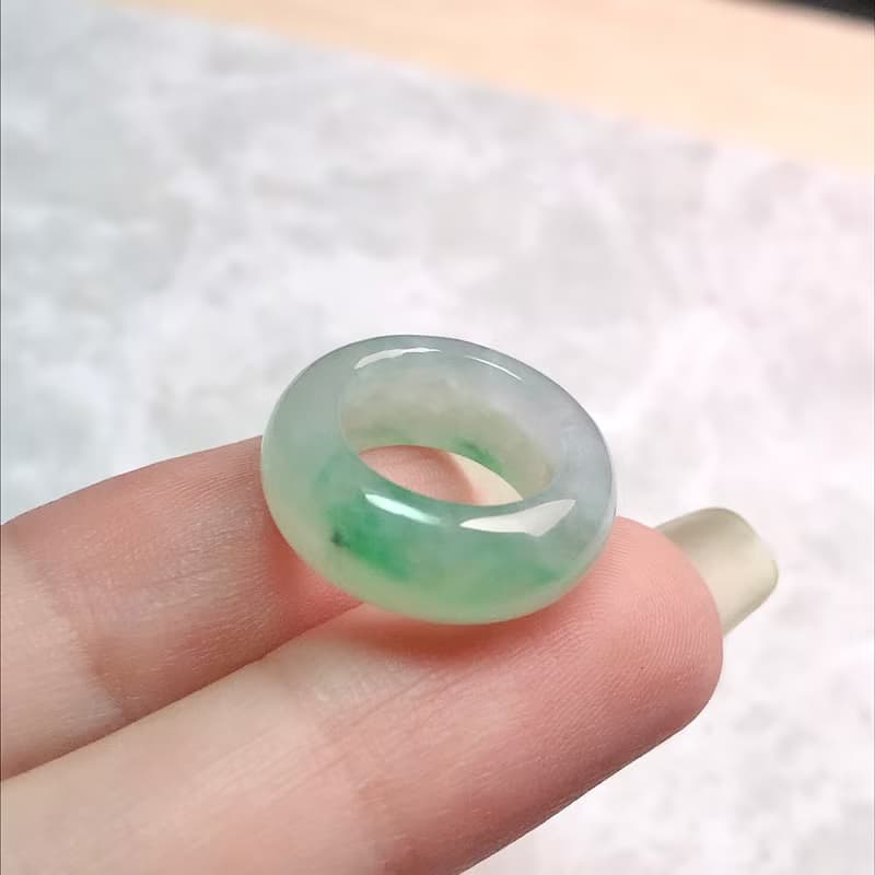 冰種飄陽綠翡翠路路通項鍊 | 天然緬甸玉A貨翡翠 | 送禮