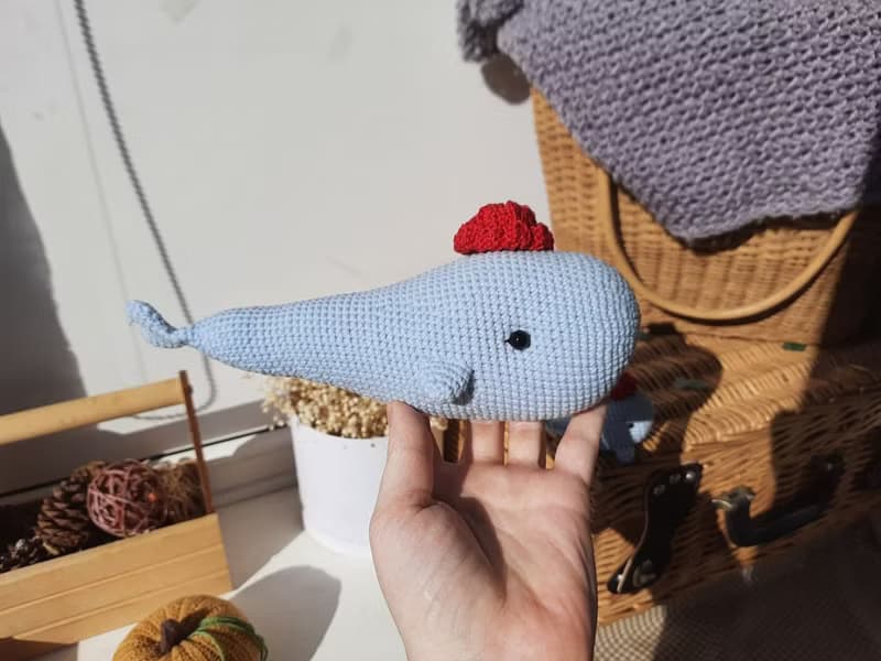 Paired toy blue whale in a hat. Plush toy whale and keychain. Gift for a couple