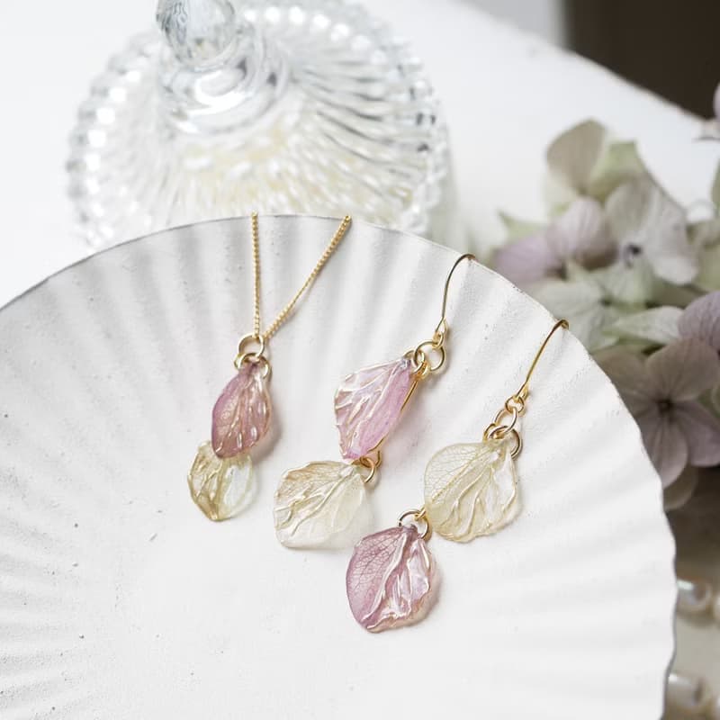秋色あじさいjewelryピアスorイヤリング