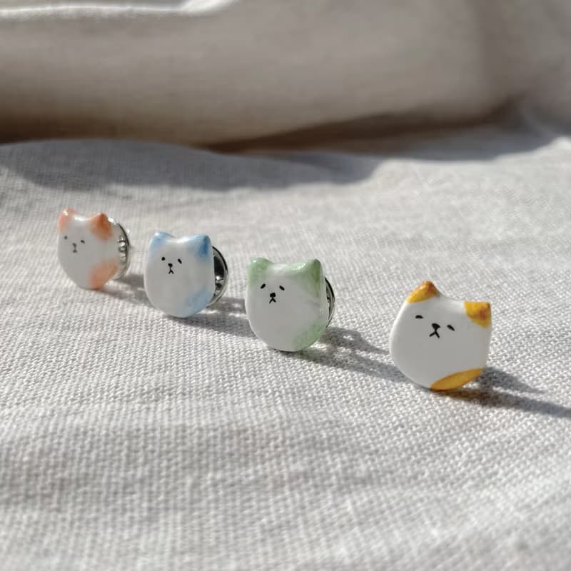 TeenyTinyCraft | 粒粒貓 手工手繪扣針/胸針