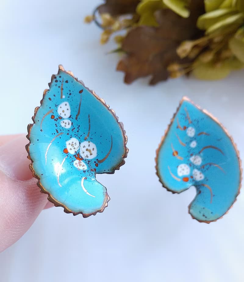 Vintage Jewelry 西洋古董飾品 Copper 手工 心葉 栓式耳環