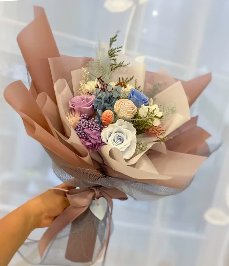 永生玫瑰花束 畢業花束 情人節花束 韓式花束 祝賀 禮物