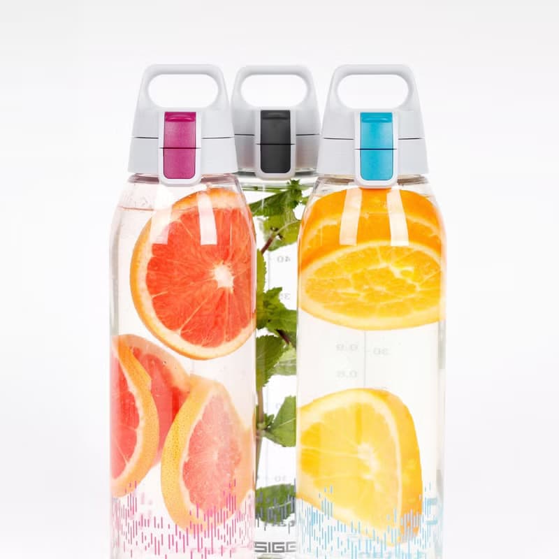 瑞士百年 SIGG 輕淨彈蓋水瓶 1500ml / 3色