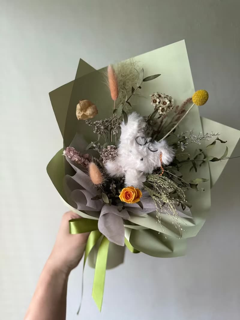 手工毛絨娃娃 乾燥花束 畢業花束