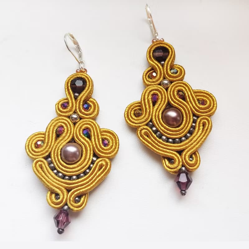 金耳環 Long earrings, beaded earrings, soutache embroidery