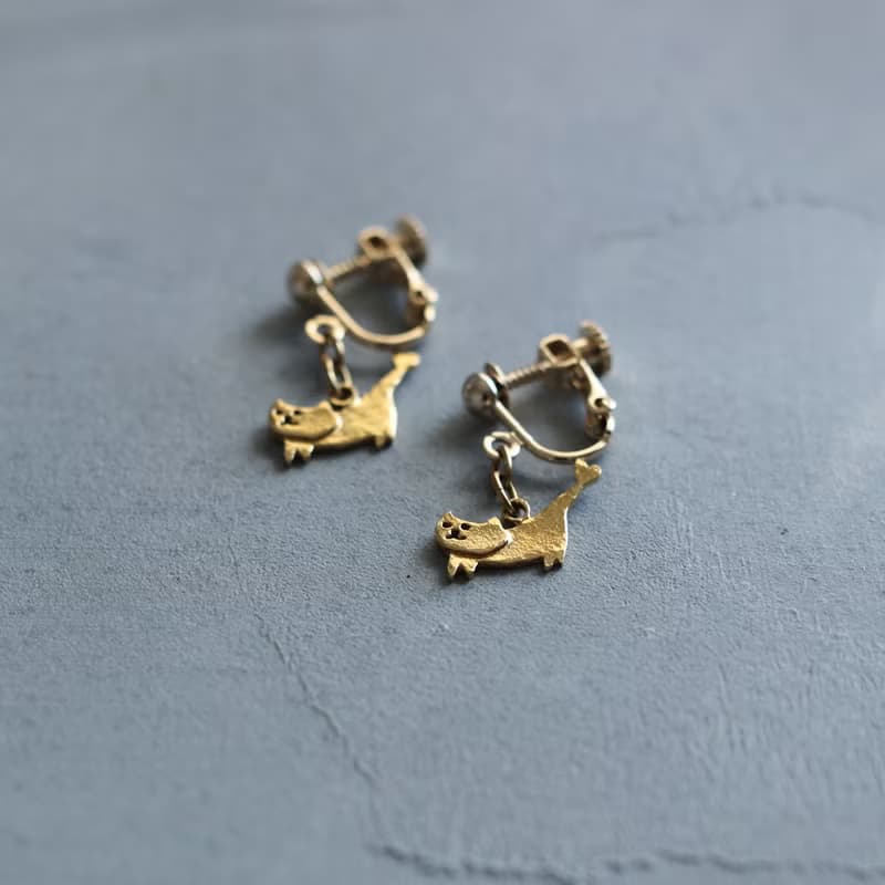 しっぽがハートねこ | ピアス | イヤリング | P570
