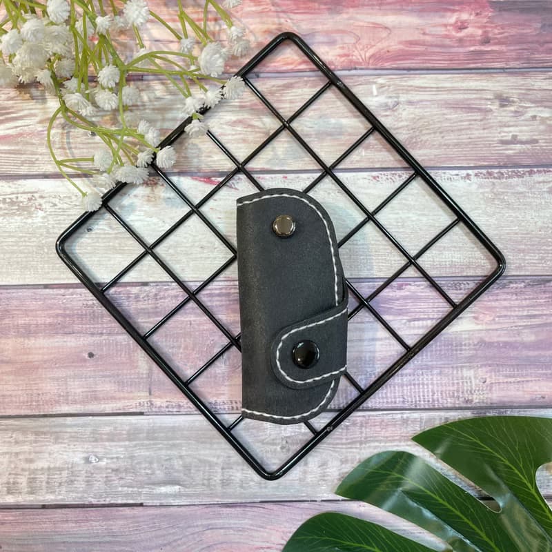 Chih Wei專屬賣場 經典磨砂植鞣牛皮汽車遙控器鑰匙包-磨砂黑