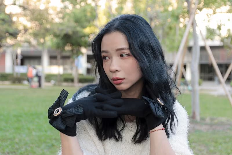 unni花香引蝶羊毛手套(禦寒.保暖.) 保暖 禦寒 絨毛 擋風 gloves