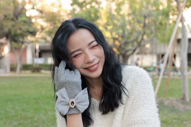 unni花香引蝶羊毛手套(禦寒.保暖.) 保暖 禦寒 絨毛 擋風 gloves