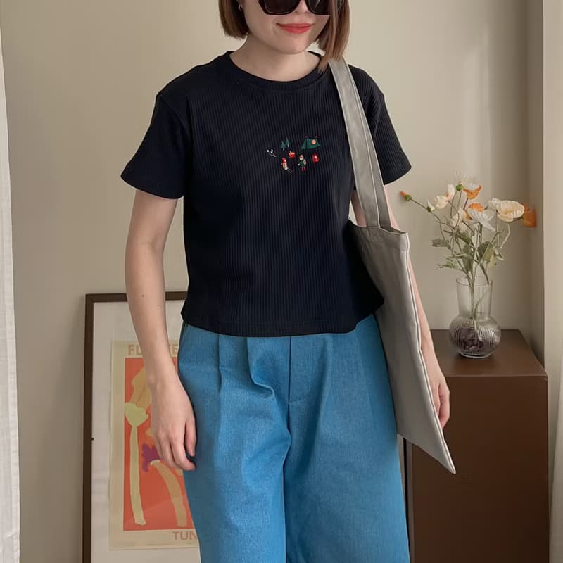 刺繡 Mini Tee : Camp