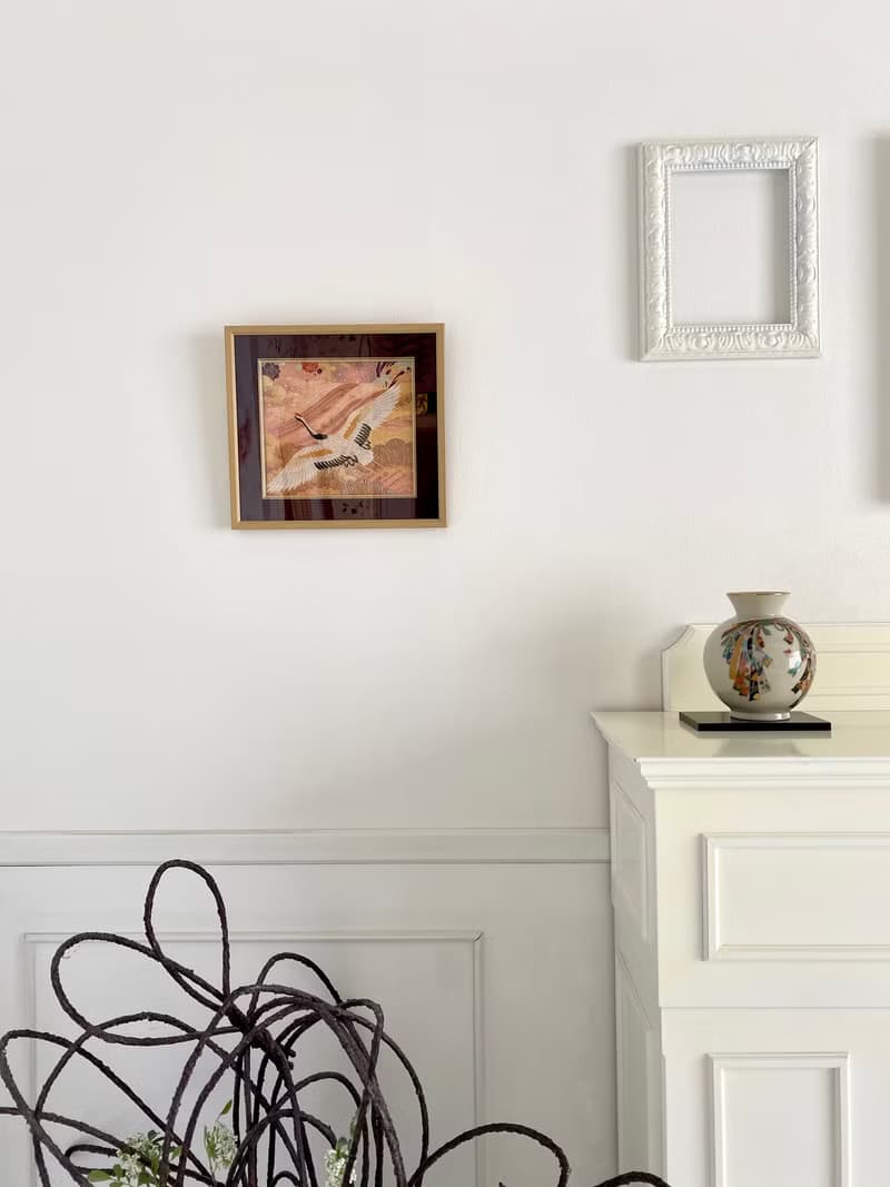 きものからつくるアートパネル　035　縁起物　壁掛け　絵画　1点もの　金糸　鶴