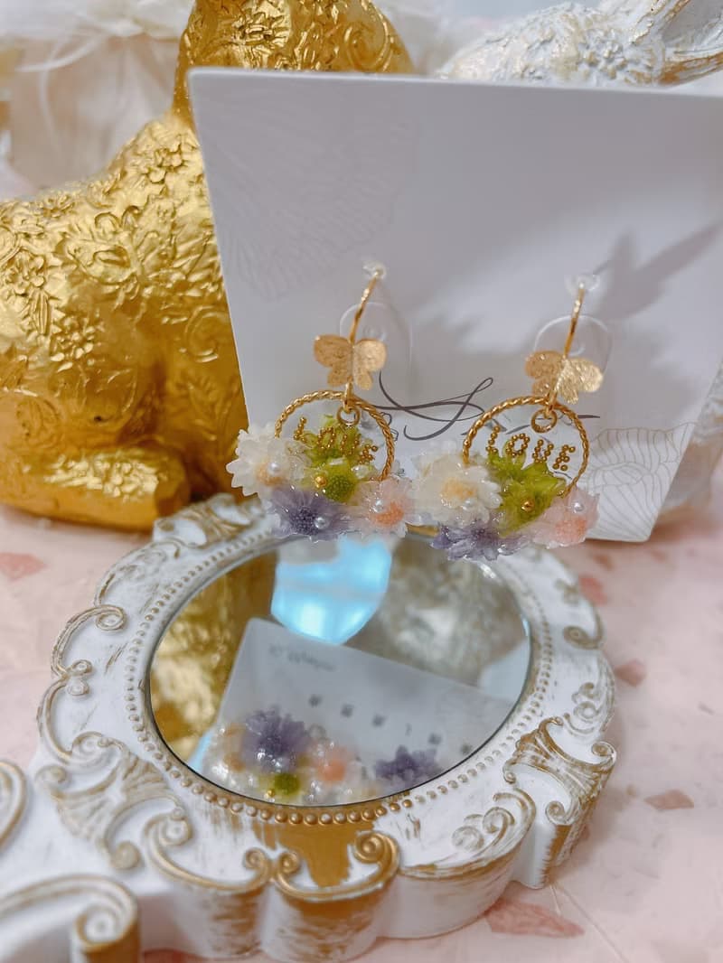 魚是魚J飾集|| 花叢之戀耳飾 送禮自用都很香 #耳針款