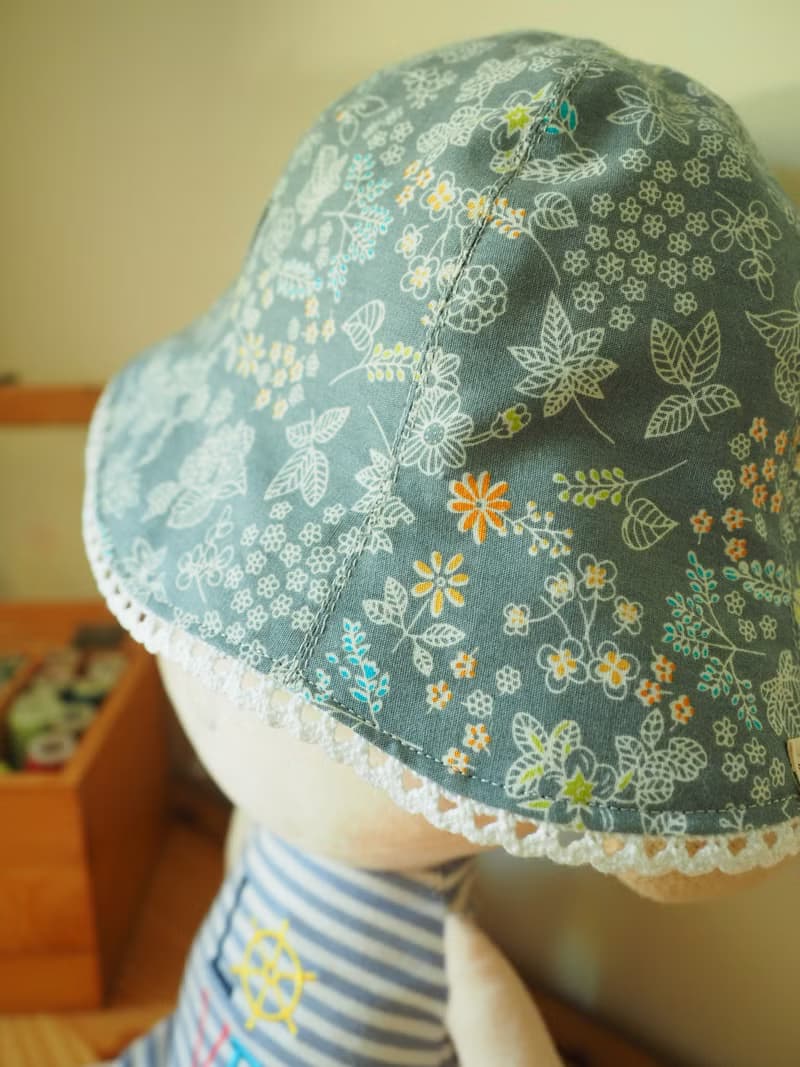 手作雙面粉藍碎花防風防曬帽子 適合嬰兒小孩成人