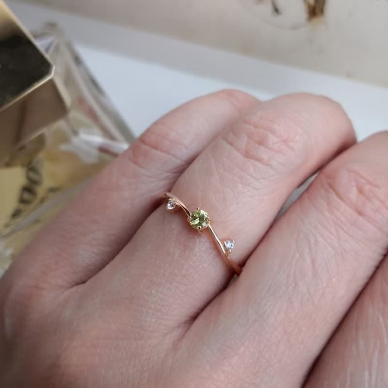 天然馬里石榴石 黃綠光澤 柔美戒台設計 純銀戒 尾戒 疊帶 禮物