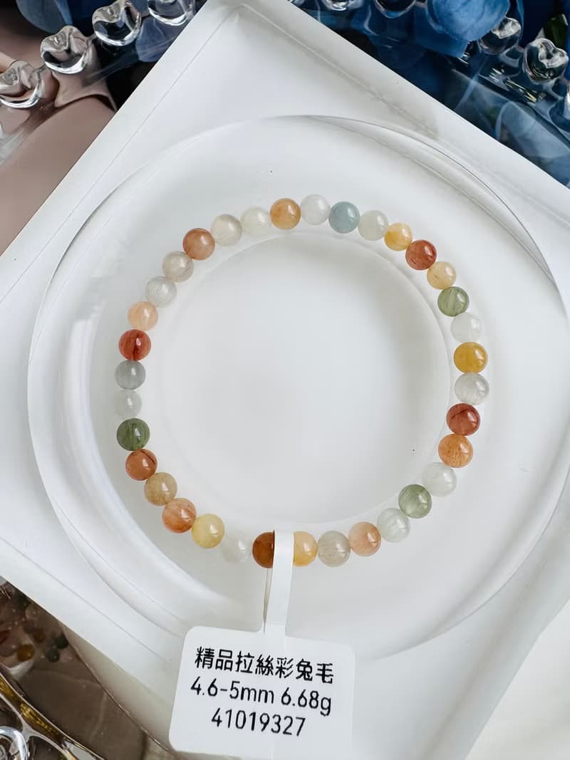 畢業級貓眼濃色彩兔毛水晶4.6-5mm6.68g滿順帶稀有灰兔毛