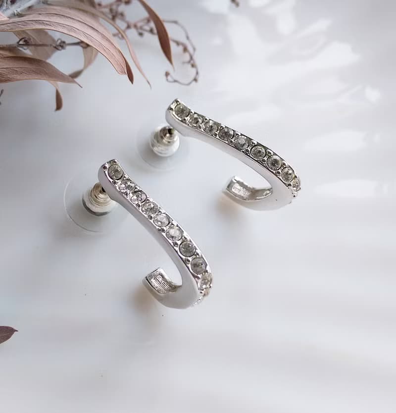 Vintage Jewelry 西洋古董飾品 細緻 銀色調 排鑽 L圈 針式耳環