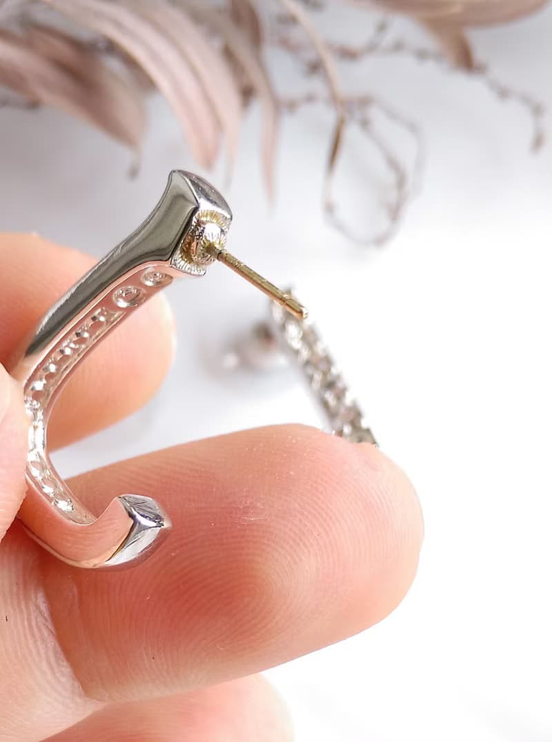 Vintage Jewelry 西洋古董飾品 細緻 銀色調 排鑽 L圈 針式耳環