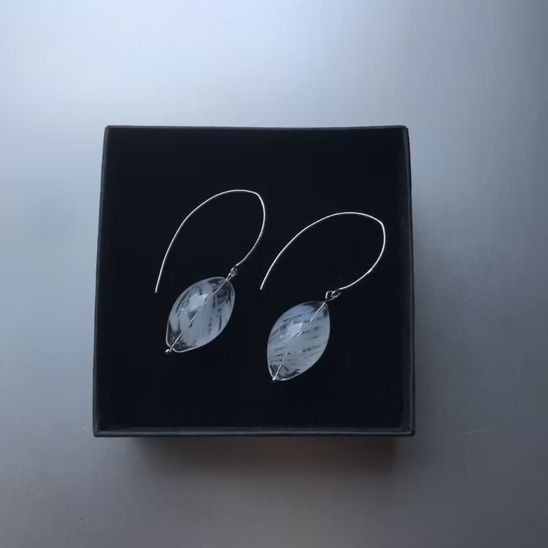 White Stripes Earring / SV