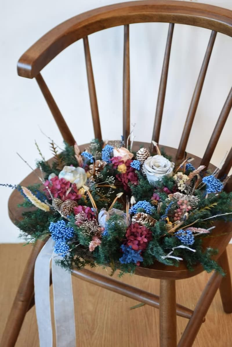 永生雪松玫瑰果實聖誕花圈