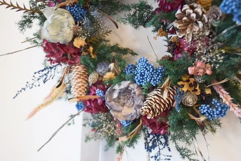 永生雪松玫瑰果實聖誕花圈