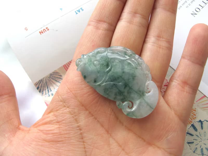 翡翠A貨緬甸玉【如魚得水】魚造型天然冰種飄花項鍊