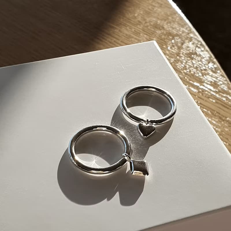 (925 Sterling Silver) Simple Diamond Charm Ring