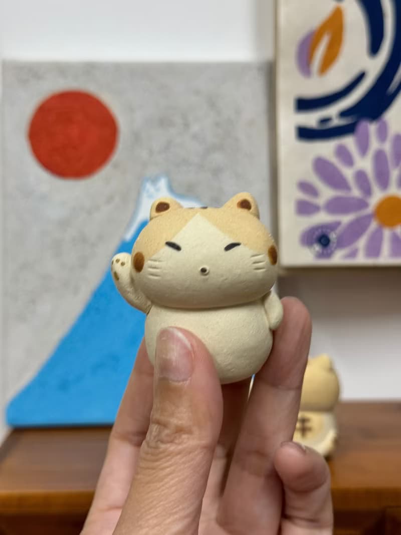 迷你陶瓷虎紋招財貓