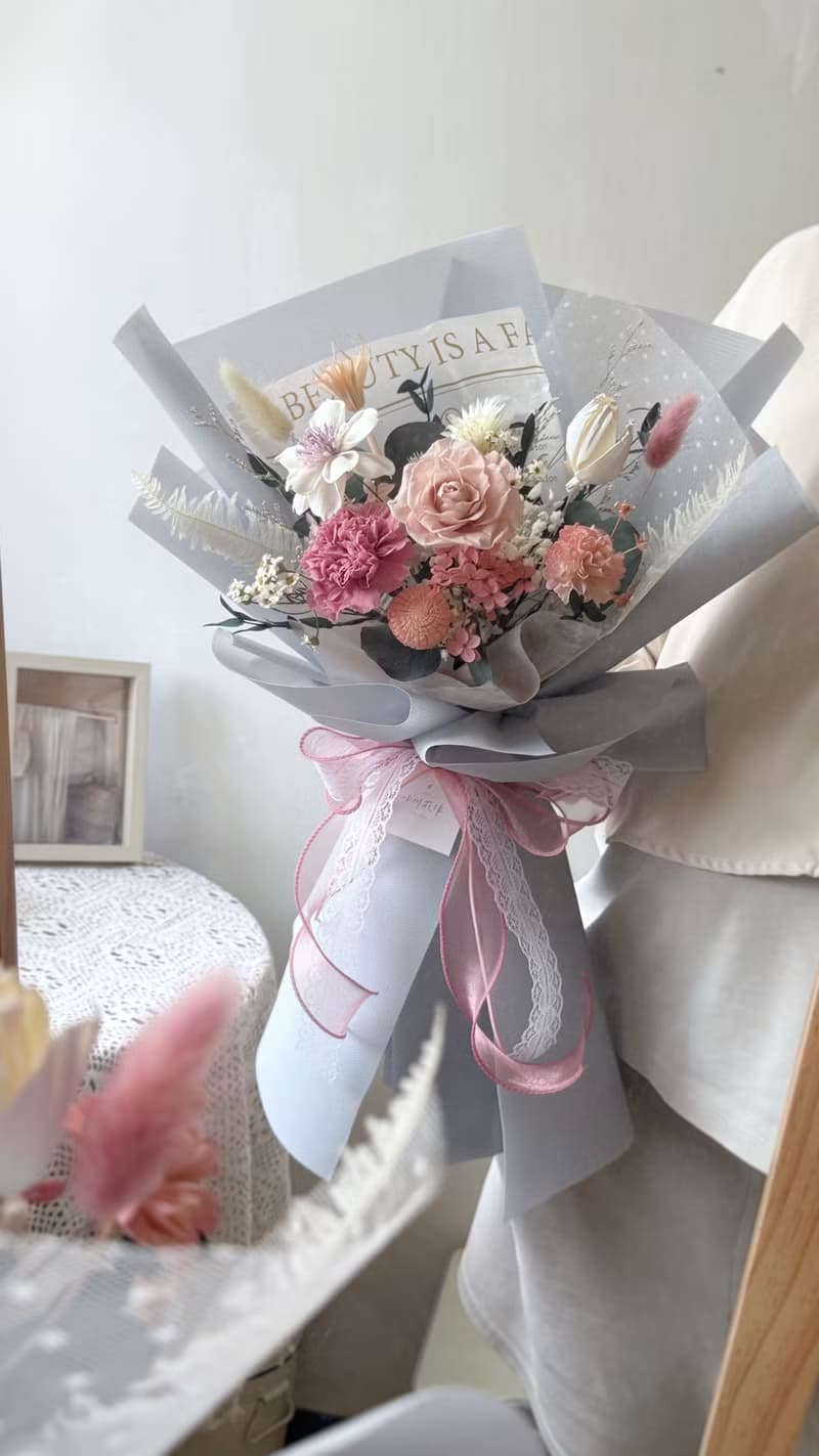 【母親節花束】柔霧玫紫莊園大型花束 康乃馨 母親節禮物