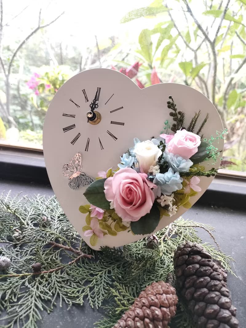 老朋友限定禮 花 • 獻愛 花時計  時時刻刻屬於你  情人節