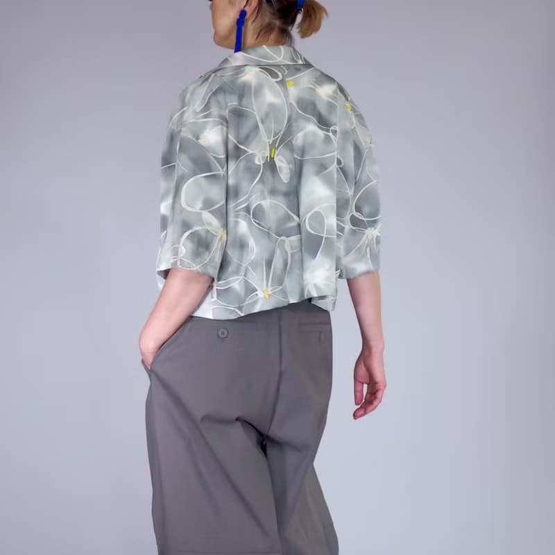 【日本製造】日本復古和服翻版、短款襯衫女式 M-L、絲綢、蝴蝶