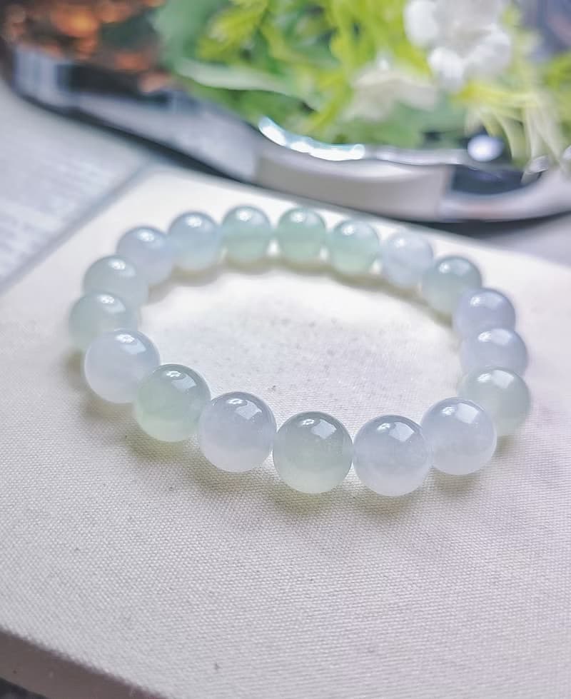 招財•淨化•收藏|冰膠透繩白月光甜綠大卡珠|緬甸A貨翡翠手串
