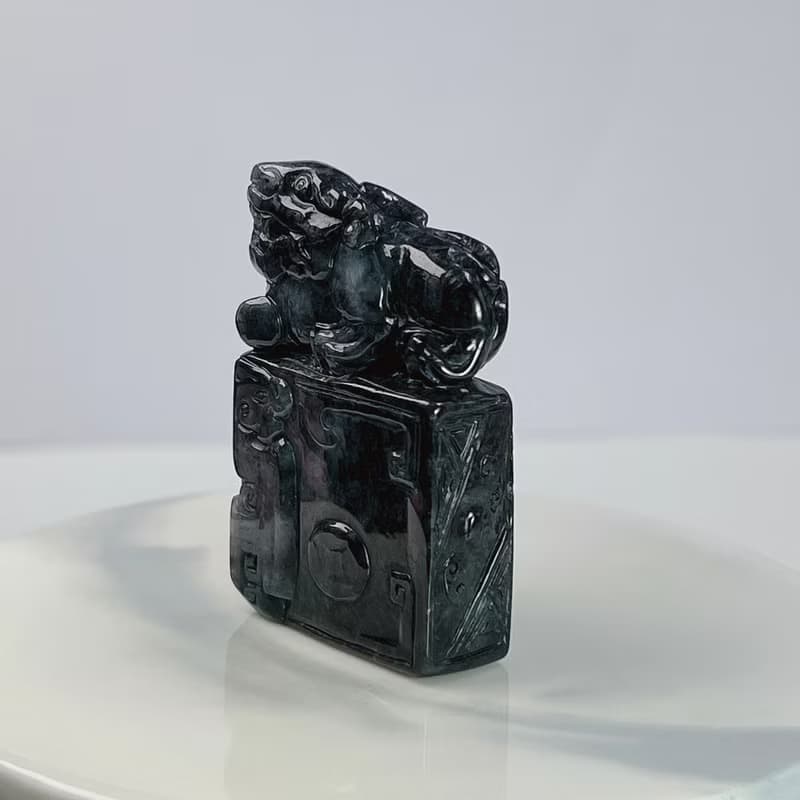 【招財神獸】烏雞翡翠貔貅印章 | 天然緬甸玉翡翠A貨 | 送禮