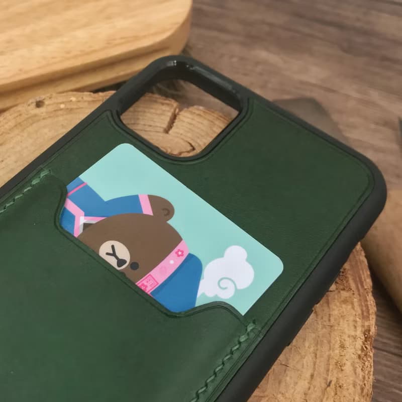 【iPhone咭位手機殼】綠色植鞣牛皮/防摔全包覆/悠遊卡套