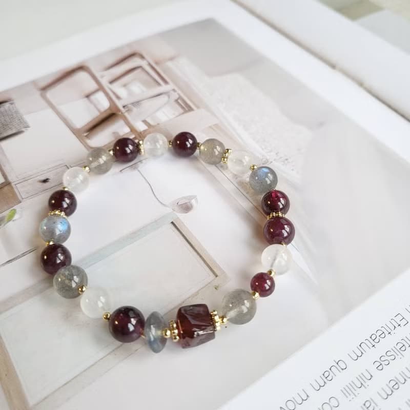 桃花貴人養顏美容/月光石拉長石紫牙烏手鍊