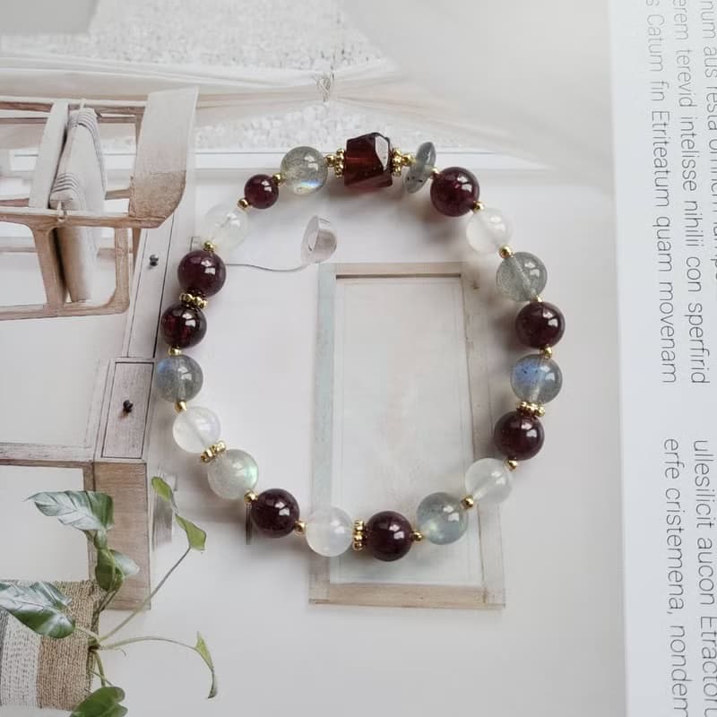 桃花貴人養顏美容/月光石拉長石紫牙烏手鍊