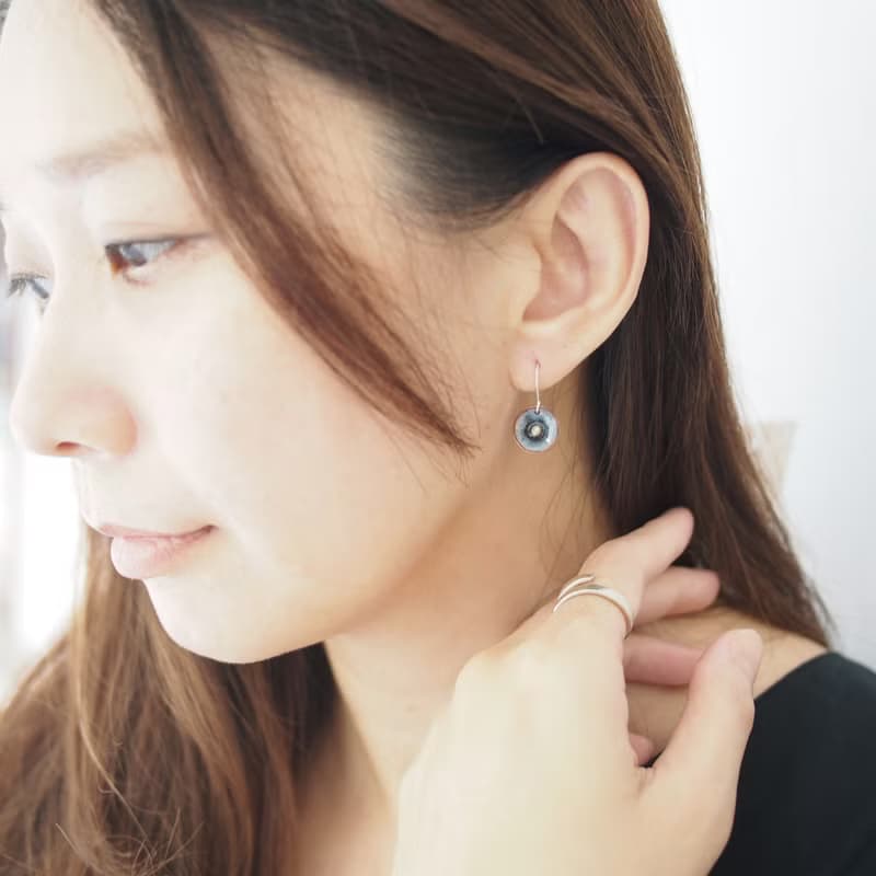 Minimal日式簡約琺瑯耳環│月影