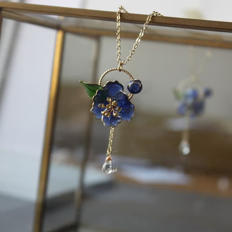 【山茶花項鏈】 白色透明深藍色 14KGF 氣質 項鏈 項錬