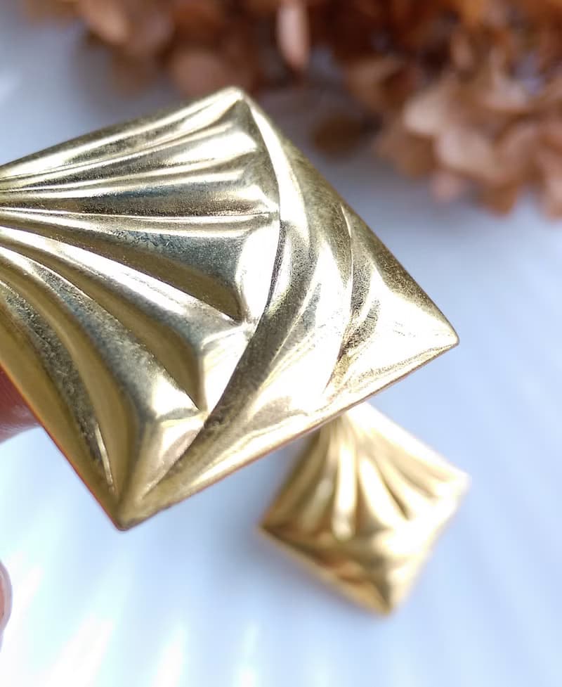 Vintage Jewelry 西洋古董飾品  摩登垂墜都會風采 夾式耳環