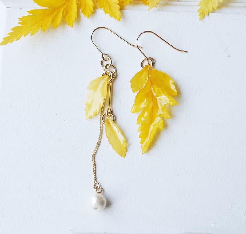 秋の葉jewelryピアスorイヤリング