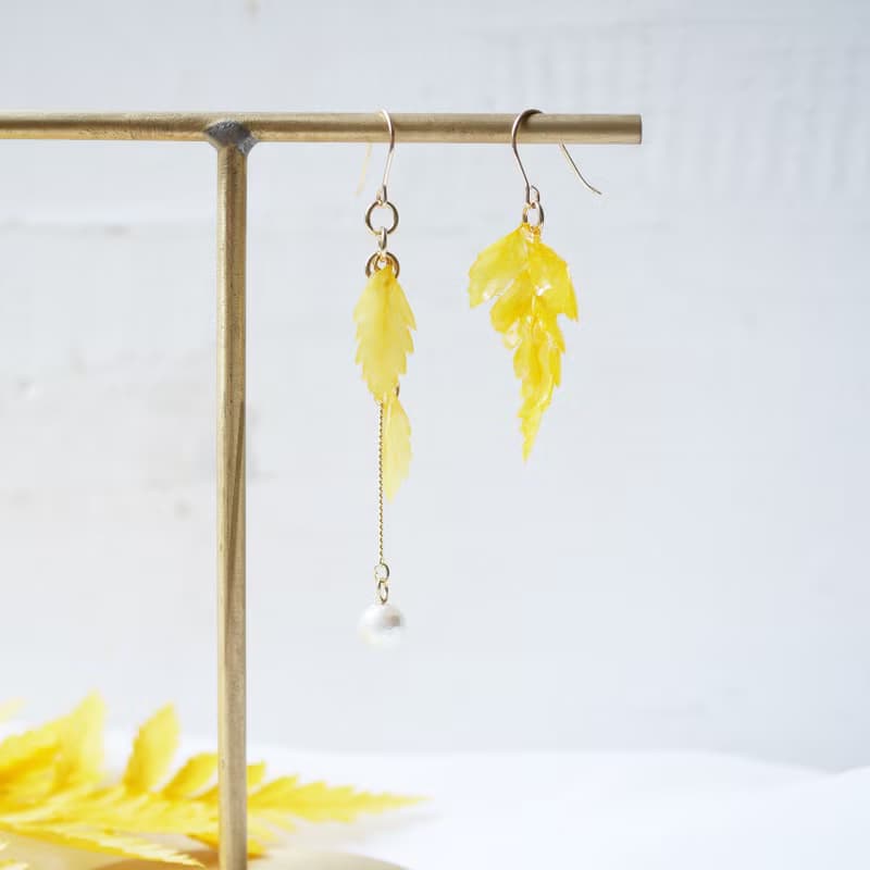 秋の葉jewelryピアスorイヤリング