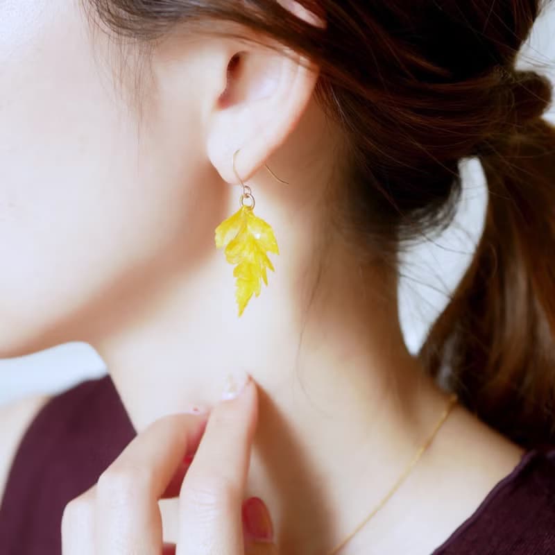 秋の葉jewelryピアスorイヤリング