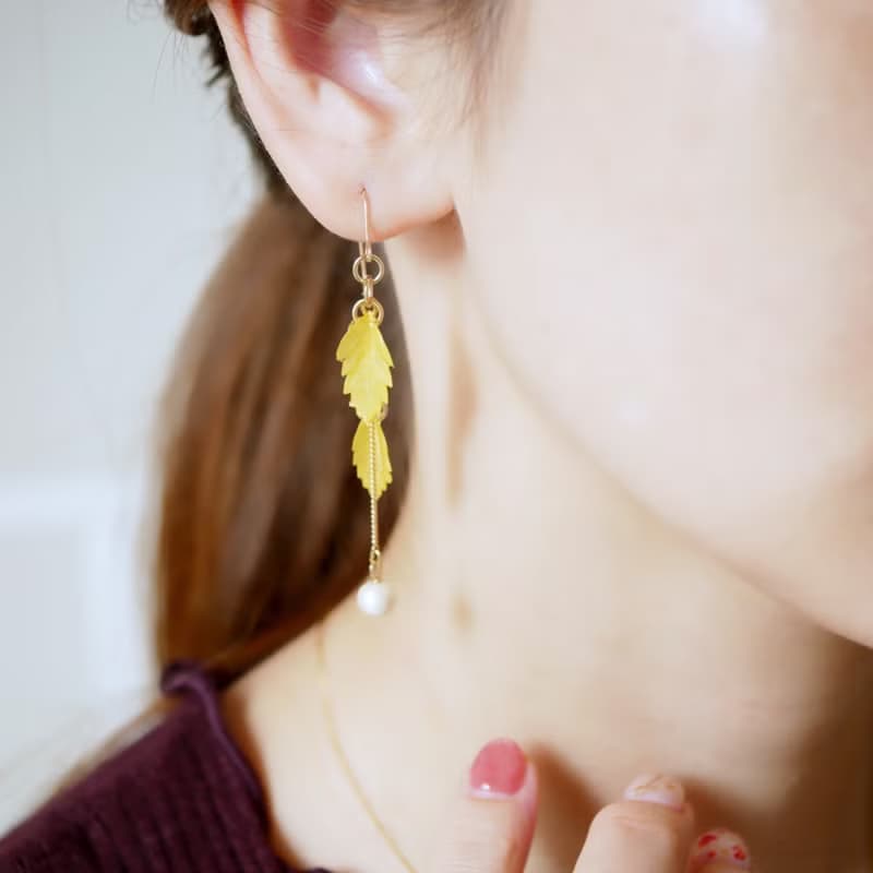 秋の葉jewelryピアスorイヤリング