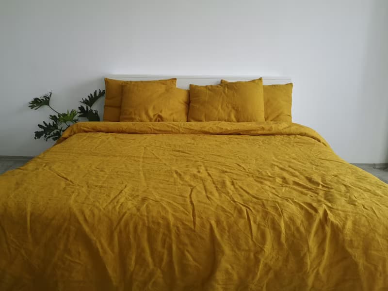 Mustard linen fitted sheet / Softened linen bed sheet / Deep pocket
