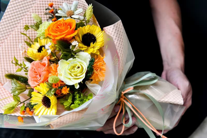 恬靜朝陽花束 Serenity Sunrise Bouquet