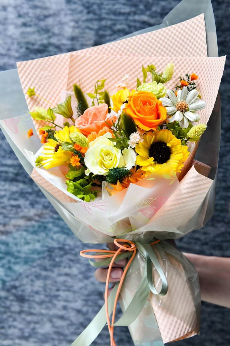恬靜朝陽花束 Serenity Sunrise Bouquet