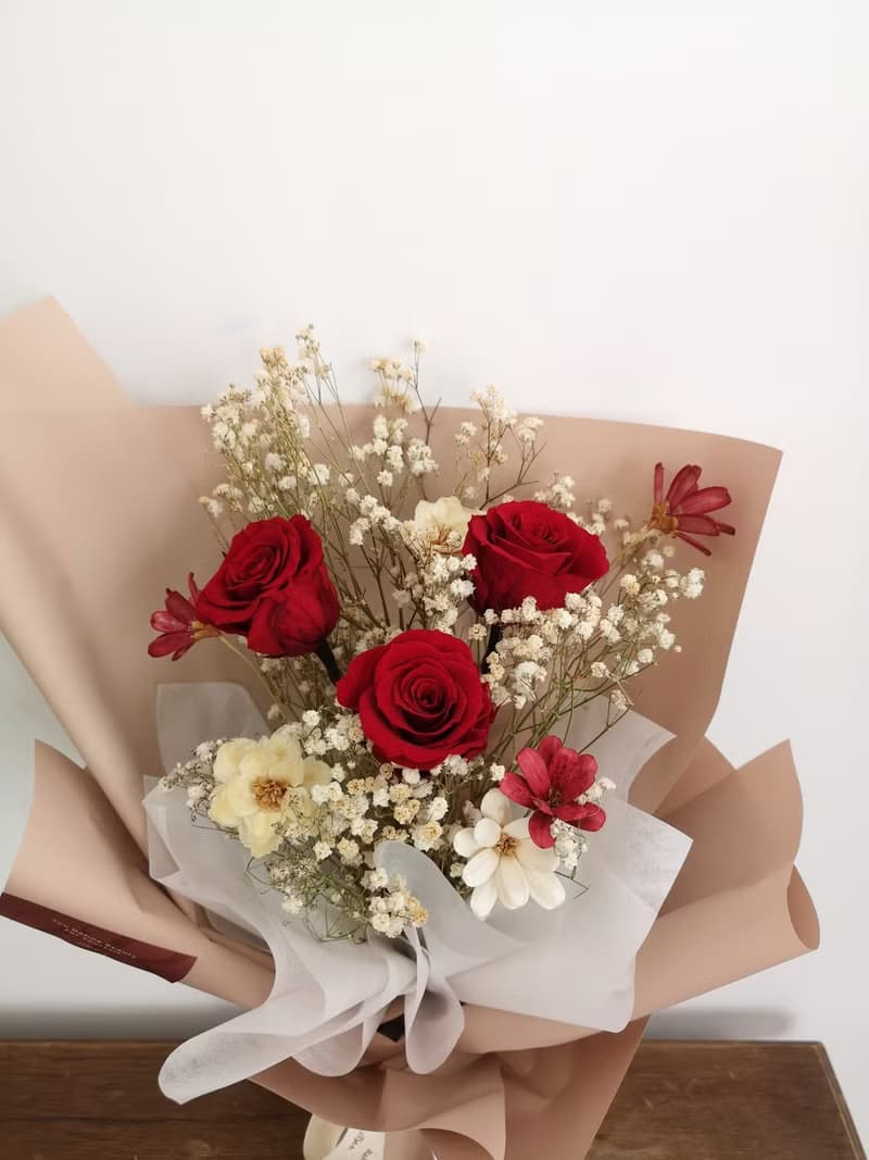 【永生玫瑰花花束】• 情人節/永生玫瑰花/永生玫瑰花花束/玫瑰花