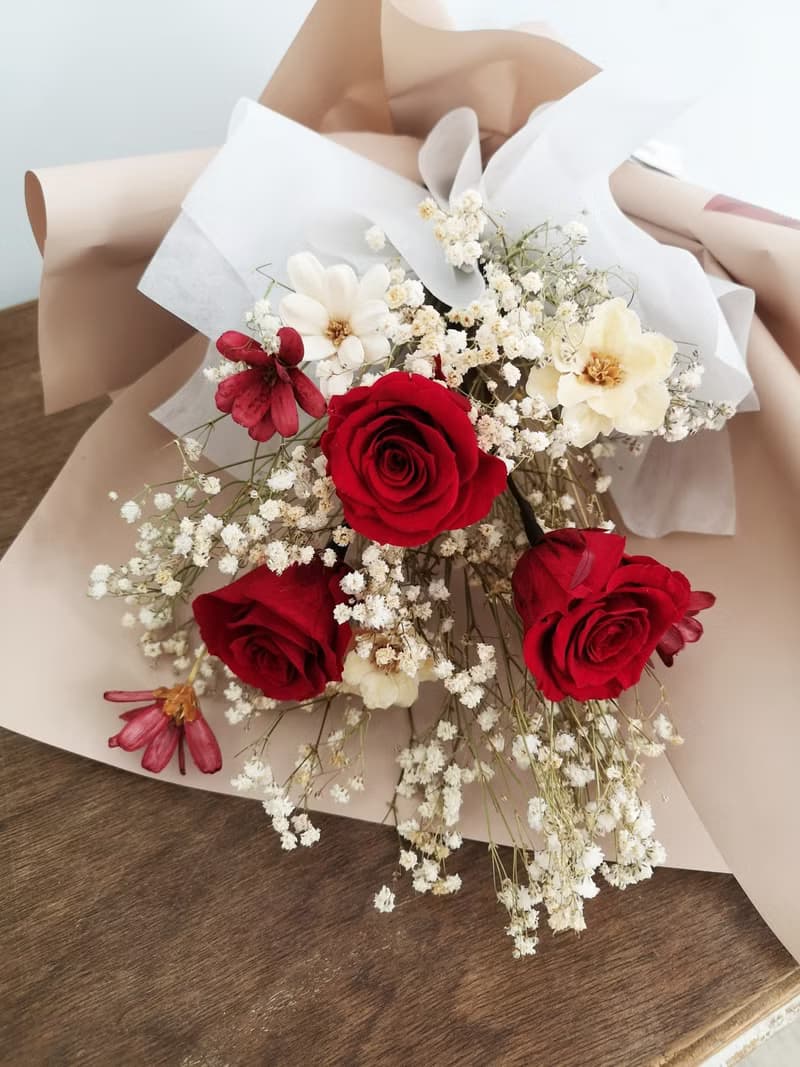 【永生玫瑰花花束】• 情人節/永生玫瑰花/永生玫瑰花花束/玫瑰花