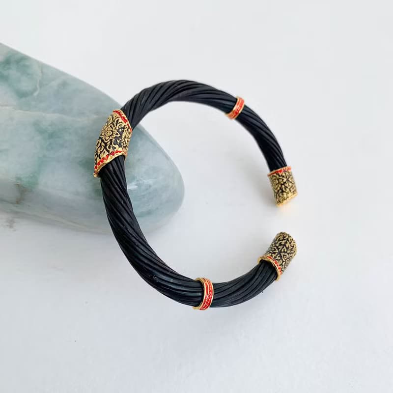 Black Body Real Elephant Tail Hair Bangle Silver Enamelled Sukhothai Free Size