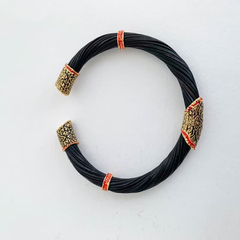 Black Body Real Elephant Tail Hair Bangle Silver Enamelled Sukhothai Free Size